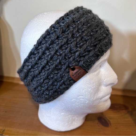 Unisex, chunky charcoal, hand knit, headband/ear warmer band. 4” x 22”. - Picture 4 of 10